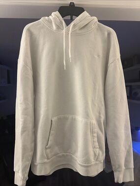 Hollister White Pullover Hoodie